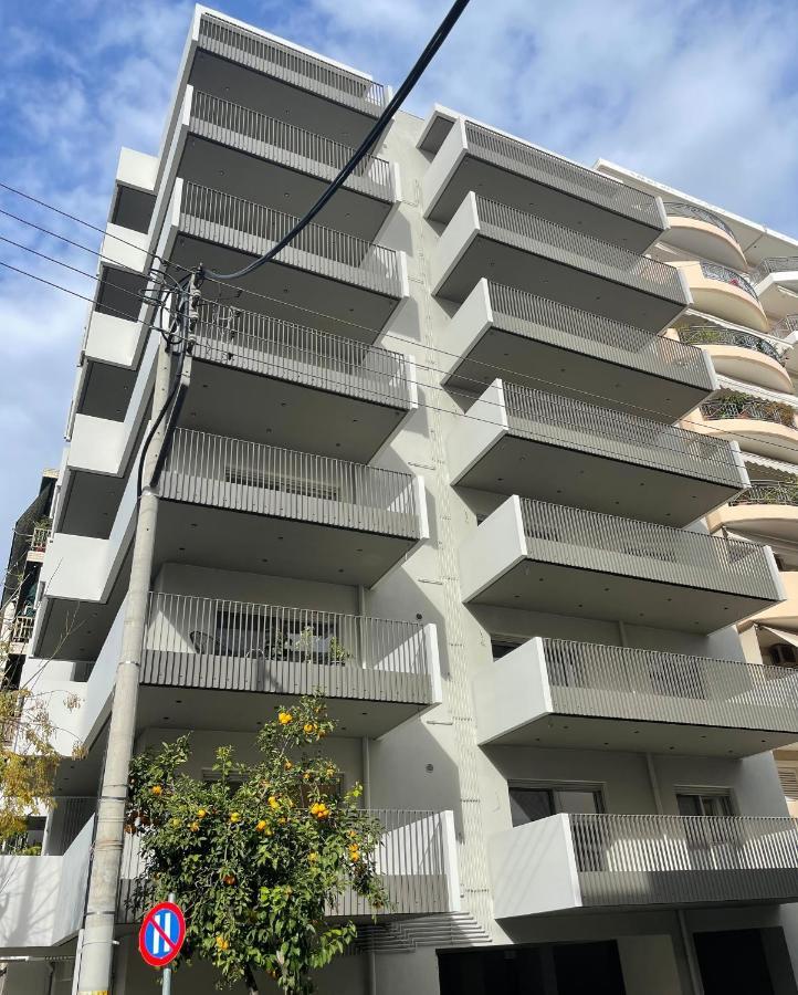 Bright Apartment In The New Building เอเธนส์ ภายนอก รูปภาพ